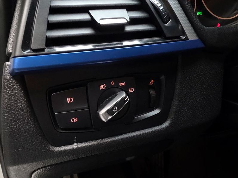 2015 BMW 3 Series 320d M Performence Edition photo 17