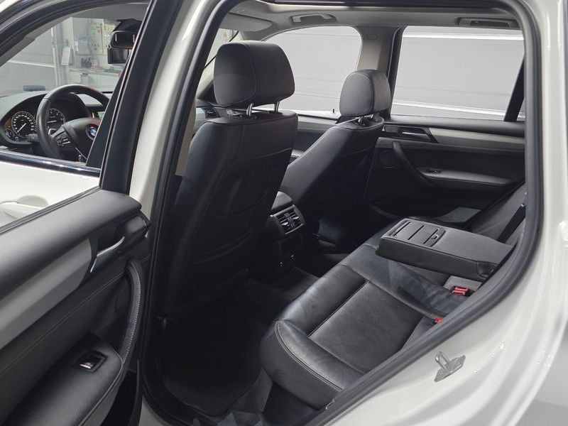 2017 BMW X3 xDrive 20d M Aerodynamic photo 11