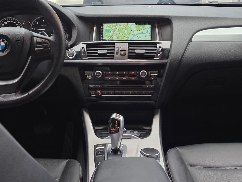 2017 BMW X3 xDrive 20d M Aerodynamic photo 18