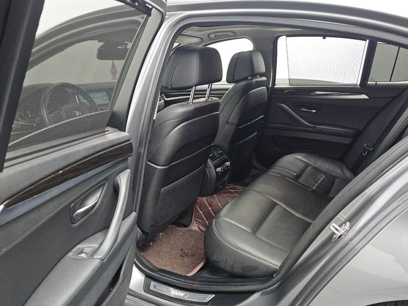 2016 BMW 5 Series 528i xDrive Luxury Plus photo 12