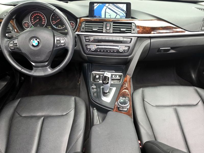 2015 BMW 3 Series 320d xDrive photo 7