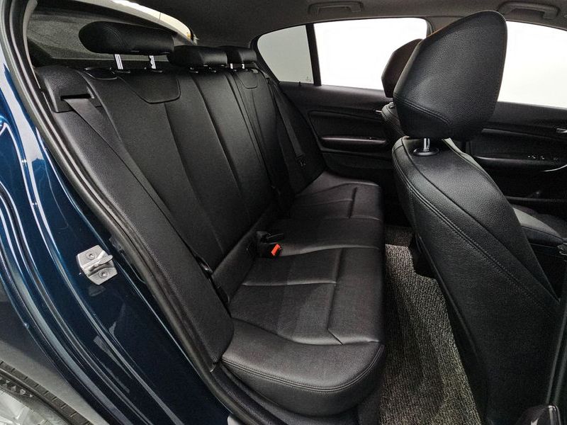 2015 BMW 1시리즈 118d Sport 5Door photo 13
