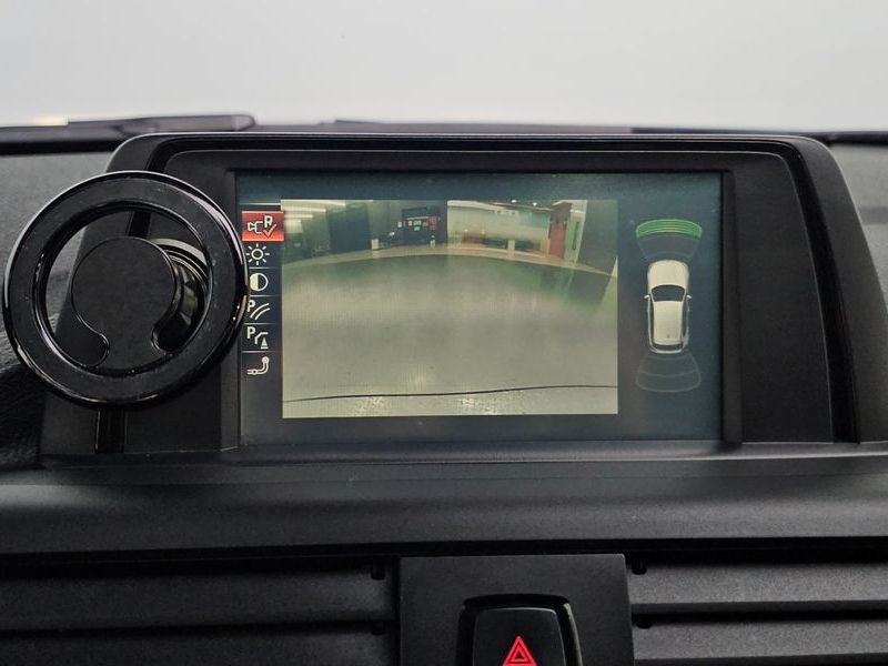 2015 BMW 1시리즈 118d Sport 5Door photo 16