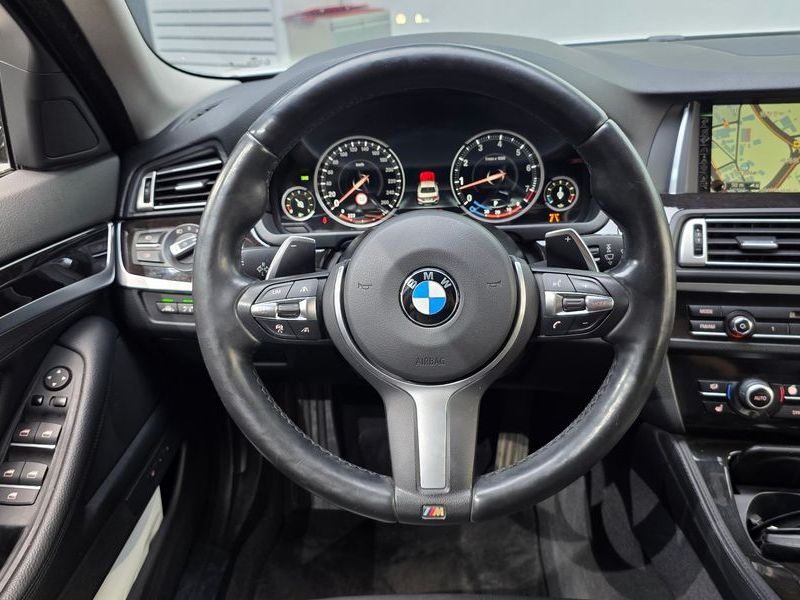 2016 BMW 5 Series 528i M Aero Dynamic photo 13
