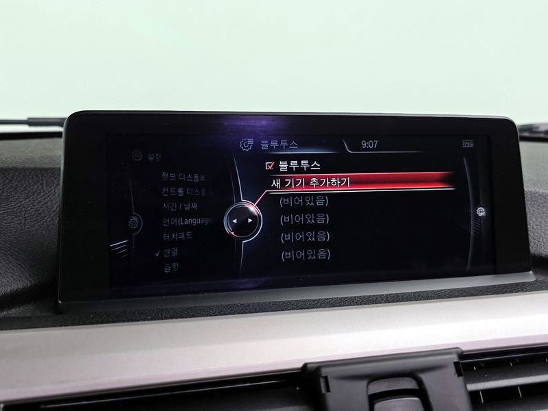 2015 BMW 3 Series 320d ED Edition photo 16