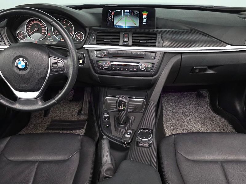 2015 BMW 3 Series 320d xDrive photo 7