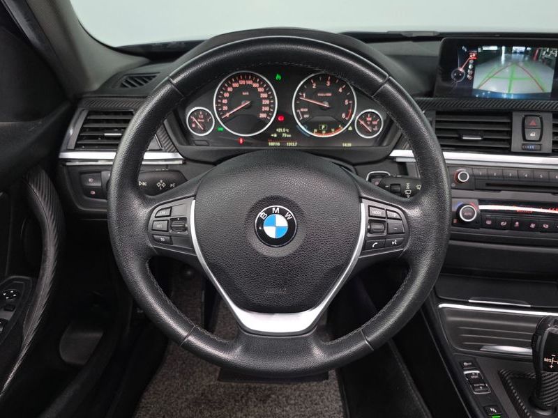2015 BMW 3 Series 320d xDrive photo 14
