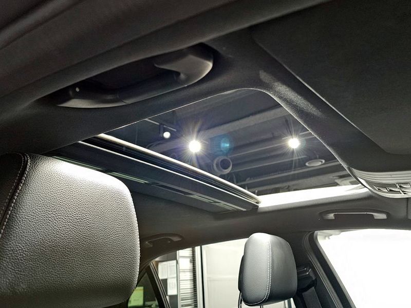 2015 Mercedes-Benz E-Class E200 Avantgarde photo 19