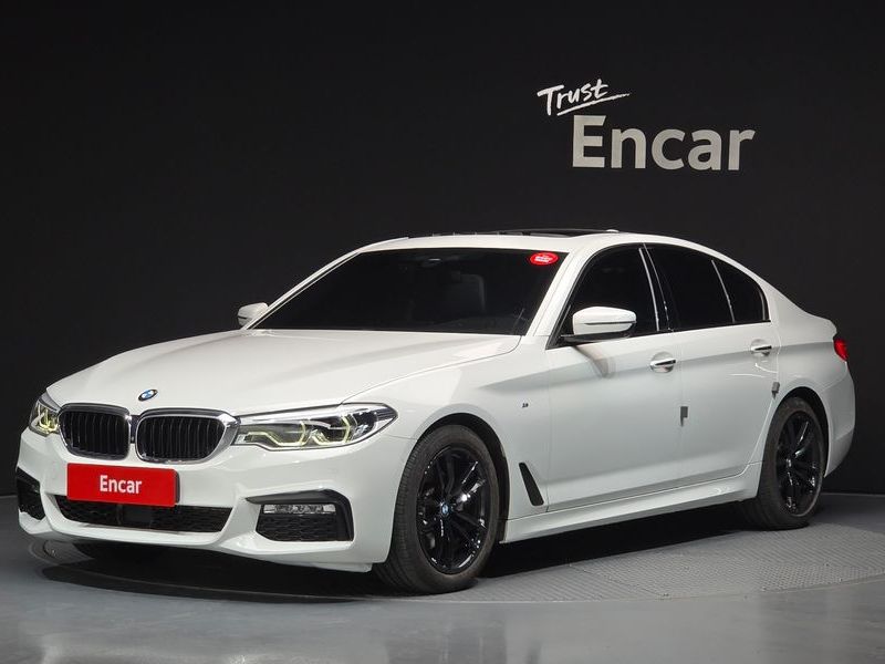 2017 BMW 5 Series 520d xDrive M Sport Package Plus photo 1