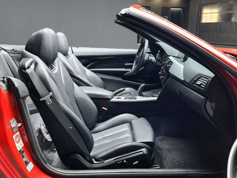 2015 BMW 4 Series 428i M Sport Convertible photo 10