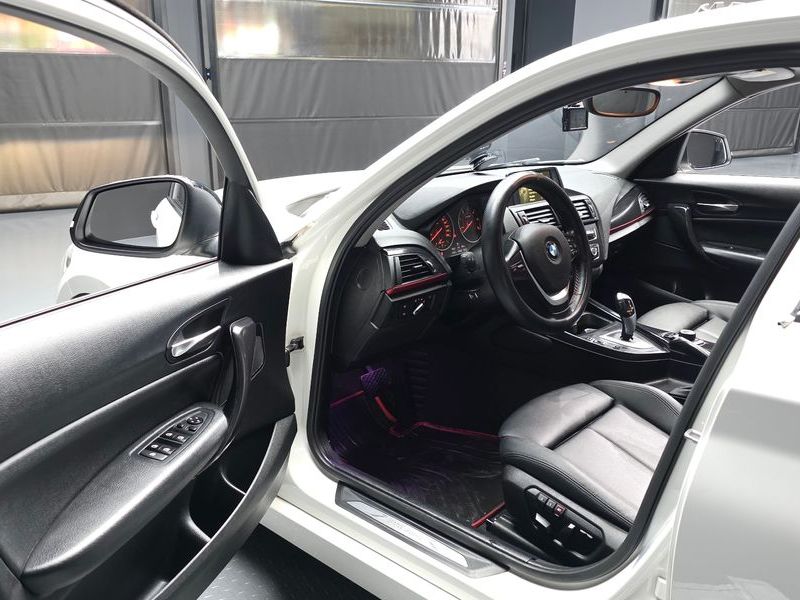 2015 BMW 1시리즈 118d Sport 5Door photo 10
