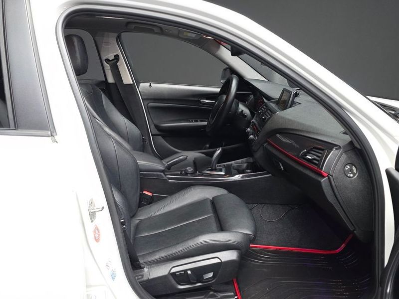 2015 BMW 1시리즈 118d Sport 5Door photo 11