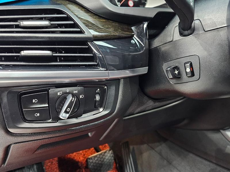 2017 BMW X6 xDrive 30d photo 14