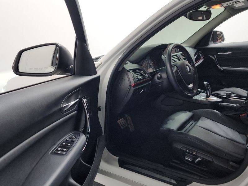 2016 BMW 1시리즈 118d Sport 5Door photo 10