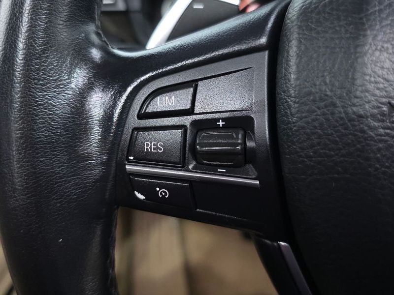 2016 BMW 5 Series 528i xDrive Luxury Plus photo 16