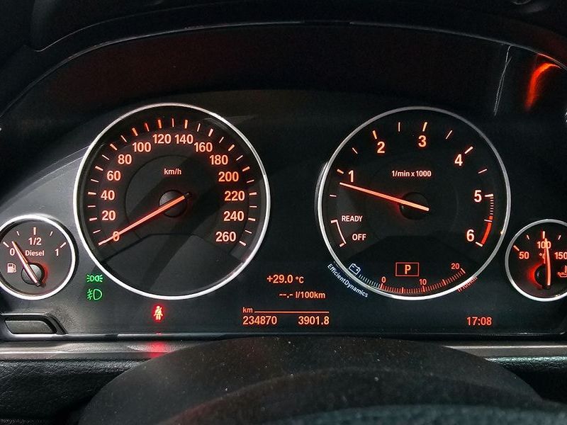 2015 BMW 3 Series GT 320d photo 8