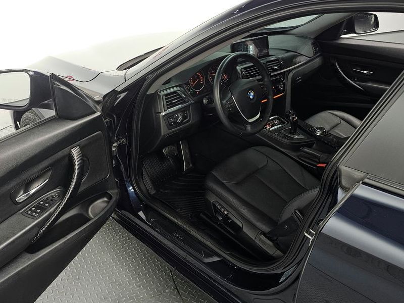 2015 BMW 3 Series GT 320d photo 11