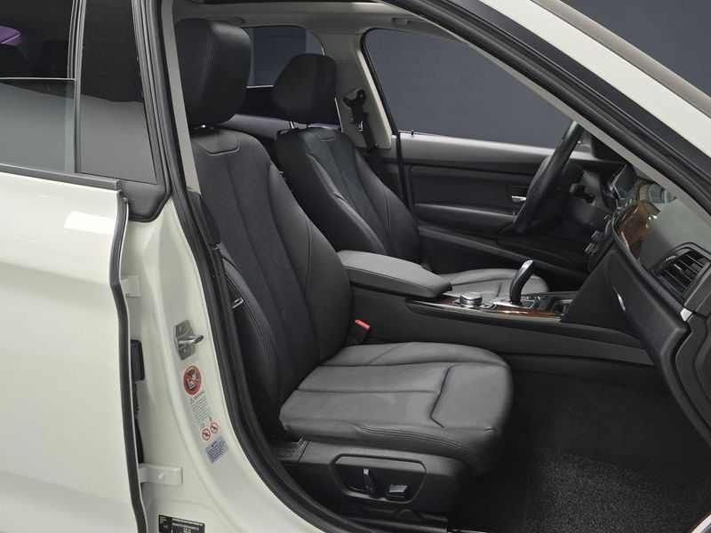 2015 BMW 3 Series GT 320d photo 10