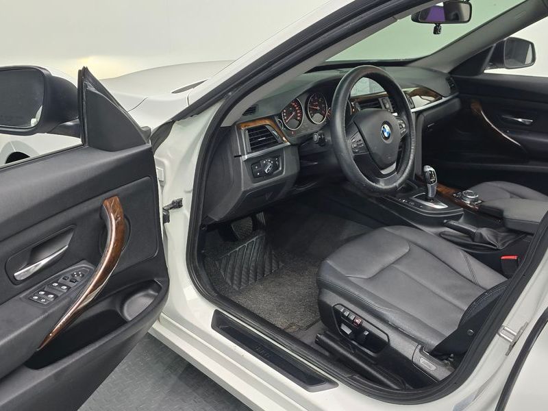 2015 BMW 3 Series GT 320d photo 11