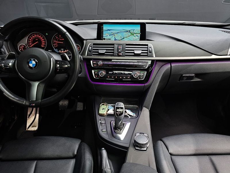2016 BMW 3 Series 320i M Sport photo 7
