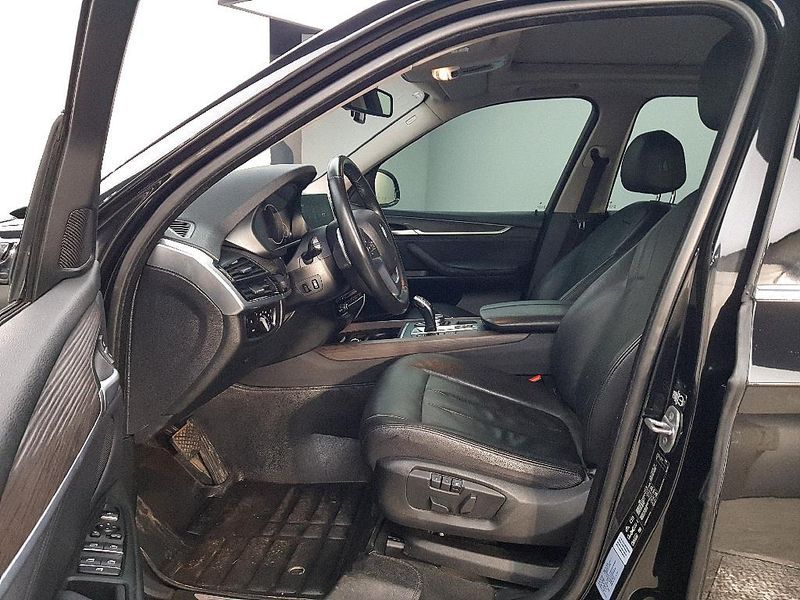 2017 BMW X5 xDrive 30d photo 8