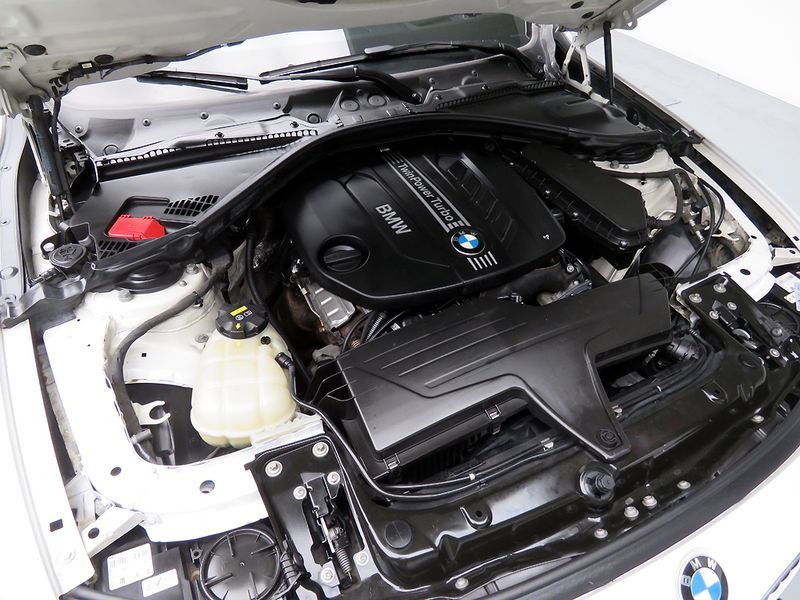 2015 BMW 4 Series 420d Luxury GranCoupe photo 19
