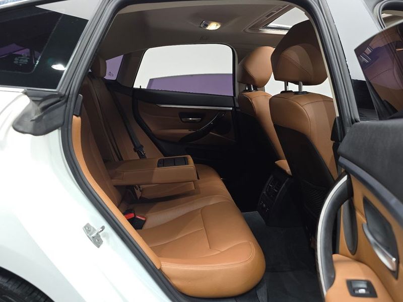 2015 BMW 4 Series 420d Luxury GranCoupe photo 12