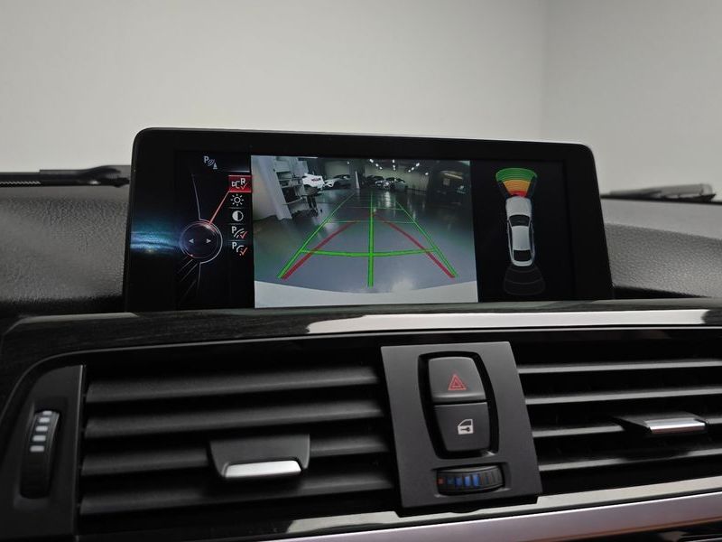 2015 BMW 4 Series 420d Luxury GranCoupe photo 15