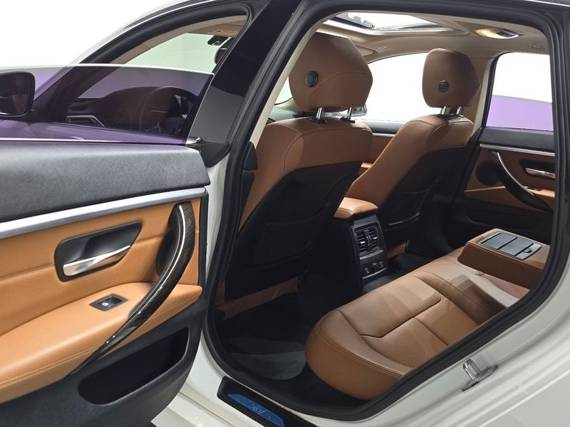 2015 BMW 4 Series 420d Luxury GranCoupe photo 26