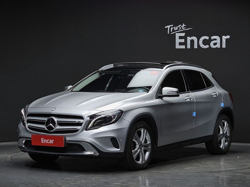 2015 Mercedes-Benz A-Class GLA200 CDI photo 1
