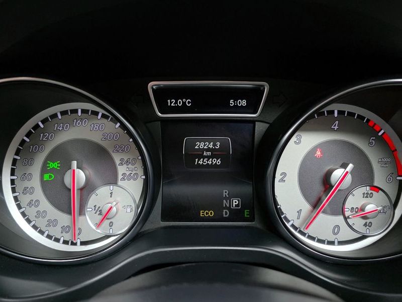 2015 Mercedes-Benz A-Class GLA200 CDI photo 8
