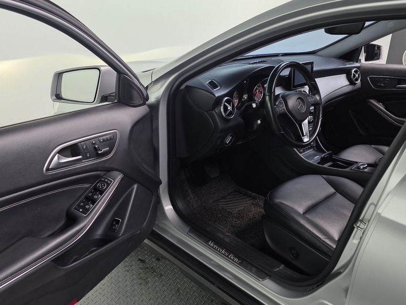 2015 Mercedes-Benz A-Class GLA200 CDI 4MATIC photo 11