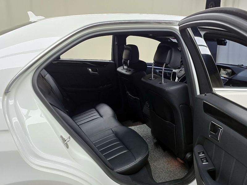 2016 Mercedes-Benz E-Class E220 CDI Avantgarde photo 12