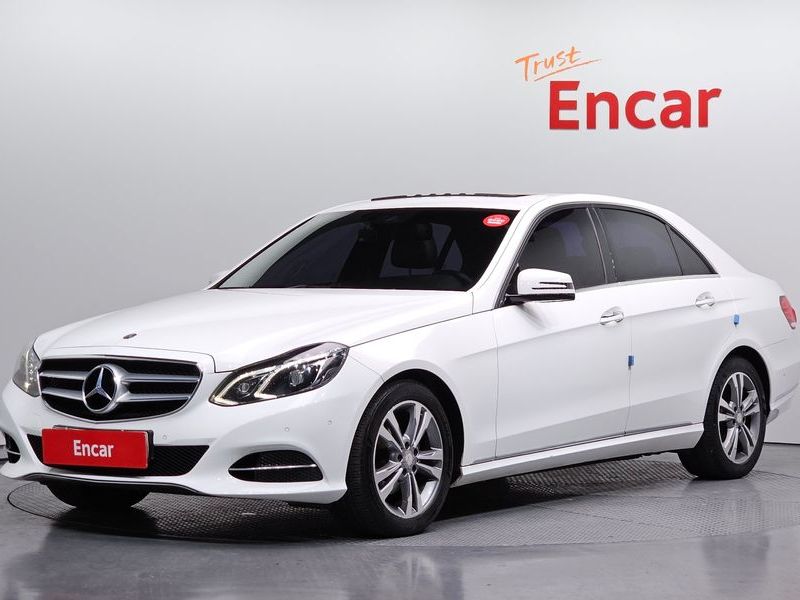 2015 Mercedes-Benz E-Class E220 CDI Avantgarde photo 1
