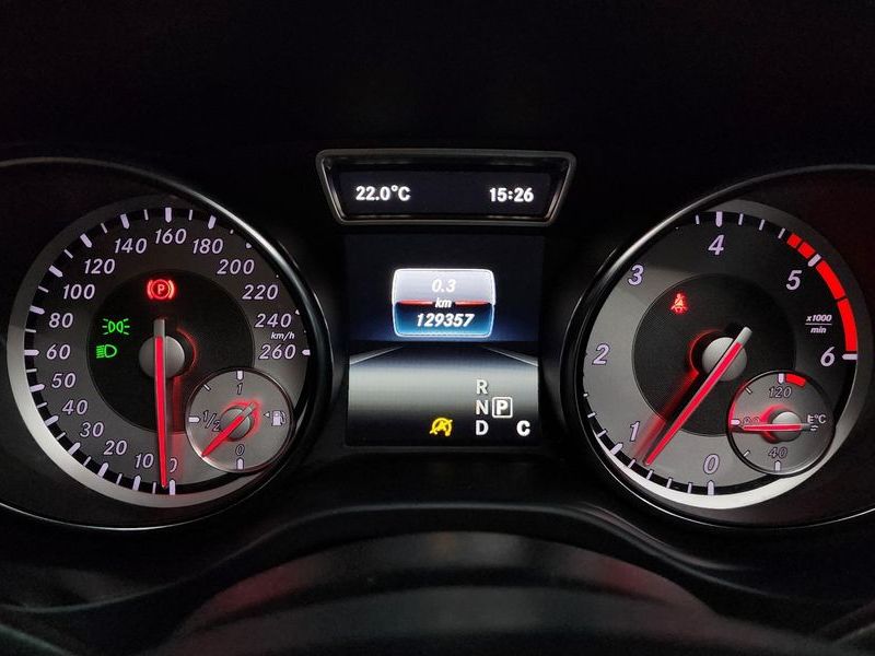 2016 Mercedes-Benz A-Class CLA200 d photo 8