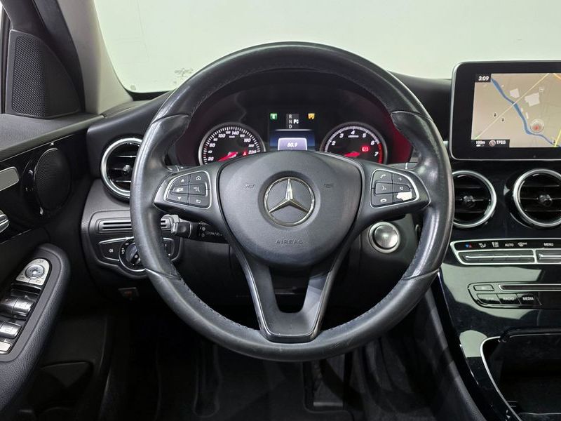 2016 Mercedes-Benz C-Class C200 photo 12