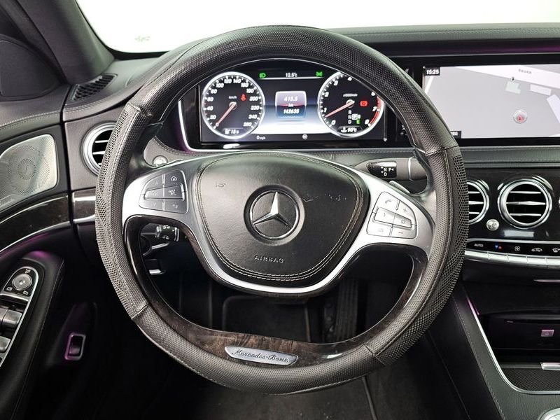 2016 Mercedes-Benz S-Class S400L 4MATIC photo 13