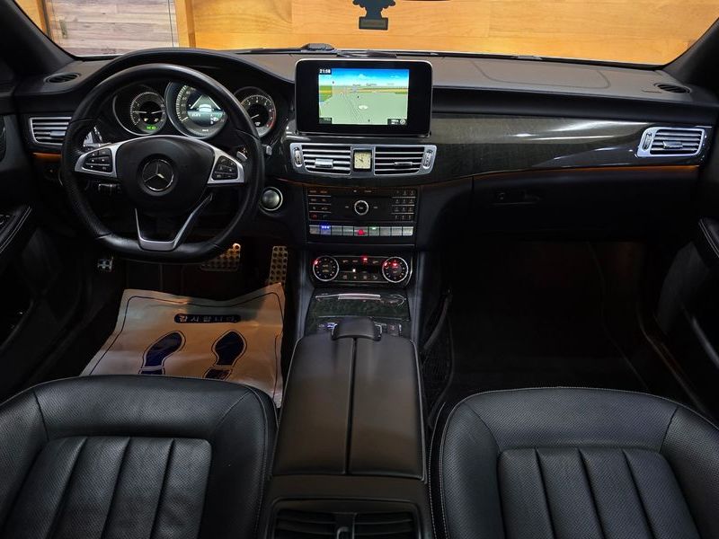 2016 Mercedes-Benz S-Class CLS400 photo 8