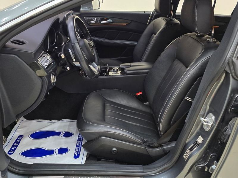 2016 Mercedes-Benz S-Class CLS400 photo 12