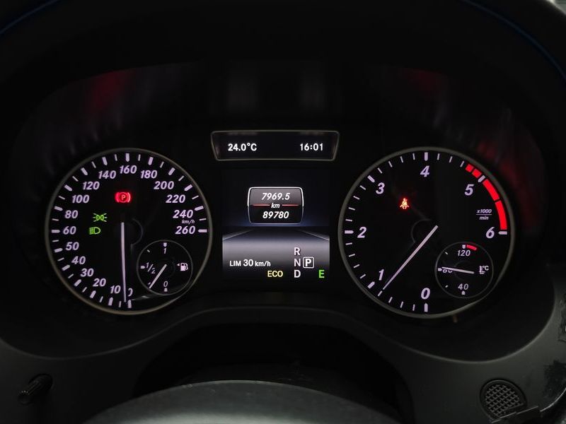 2015 Mercedes-Benz A-Class A180 CDI Style photo 8
