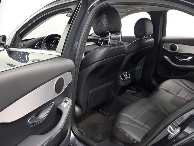 2016 Mercedes-Benz C-Class C220 d Avantgarde photo 12