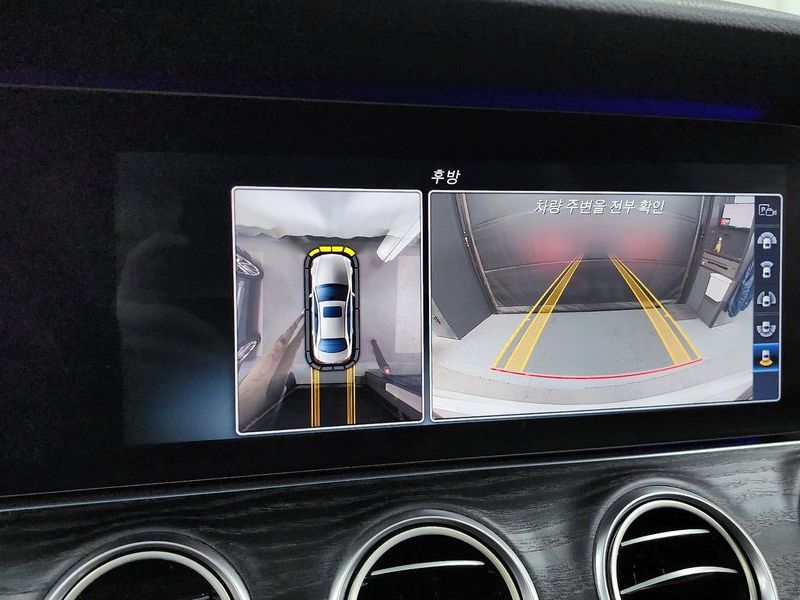 2017 Mercedes-Benz E-Class E300 Avantgarde photo 15