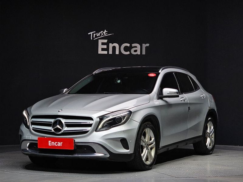 2015 Mercedes-Benz A-Class GLA200 CDI photo 1