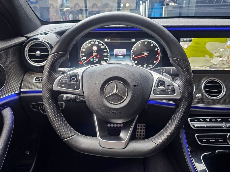 2017 Mercedes-Benz E-Class E300 4MATIC AMG Line photo 13
