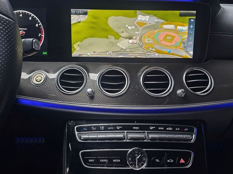 2017 Mercedes-Benz E-Class E300 4MATIC AMG Line photo 14