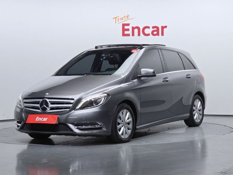 2015 Mercedes-Benz B-클래스 W246 B200 CDI photo 1