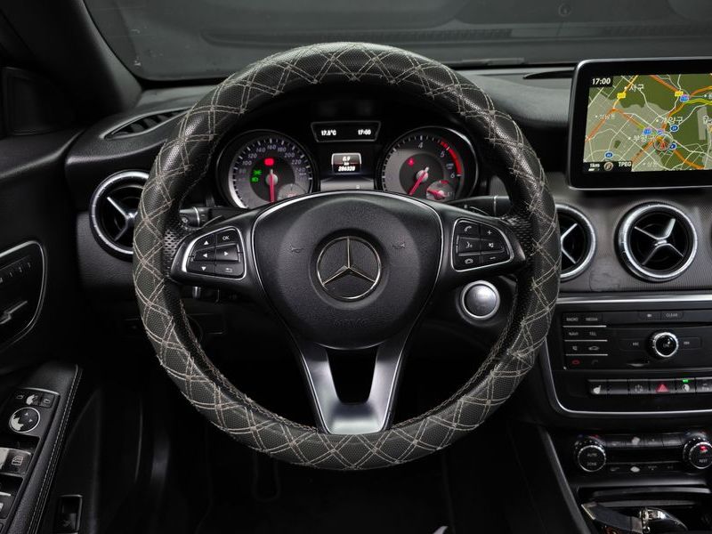 2015 Mercedes-Benz A-Class CLA200 CDI photo 13