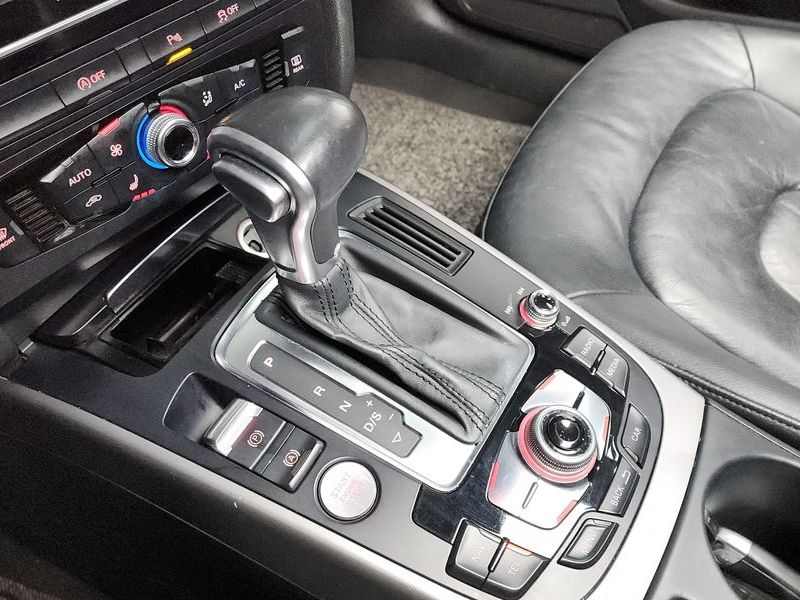 2015 Audi A4 35 TDI Quattro Dynamic B8 photo 9