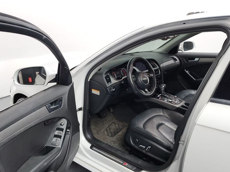 2015 Audi A4 35 TDI Quattro Dynamic B8 photo 10