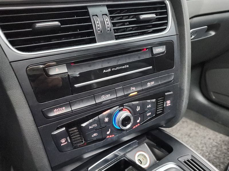 2015 Audi A4 35 TDI Quattro Dynamic B8 photo 16